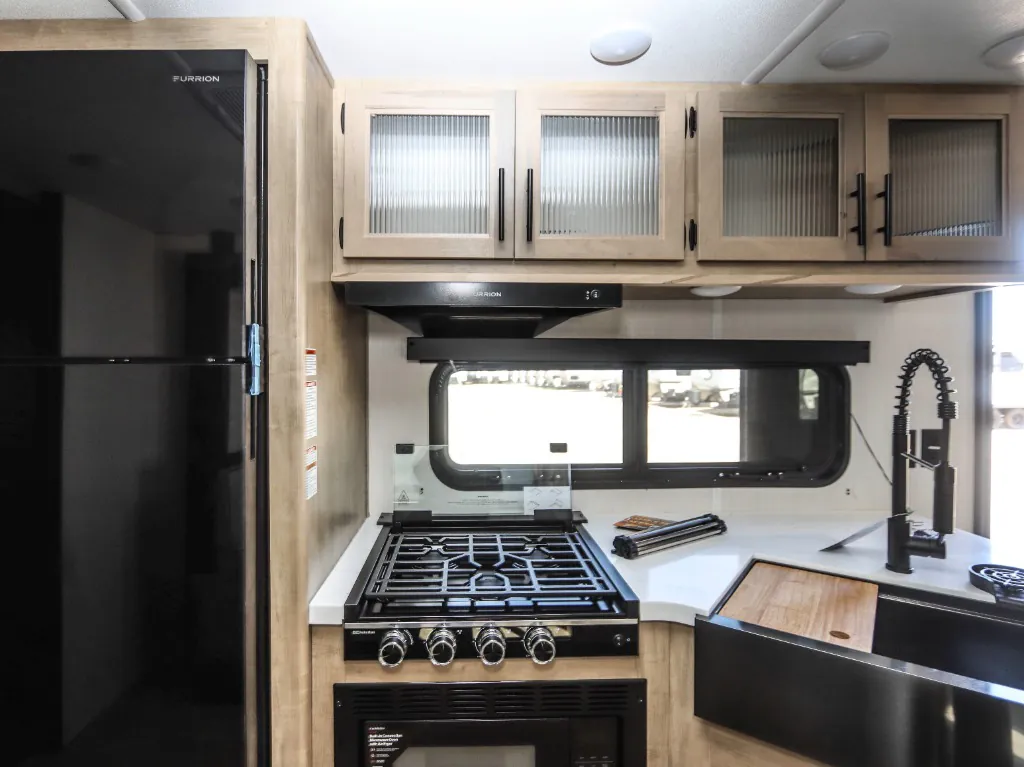 2026 Forest River Cherokee Grey Wolf Black Label 29NMBL — Photo 6