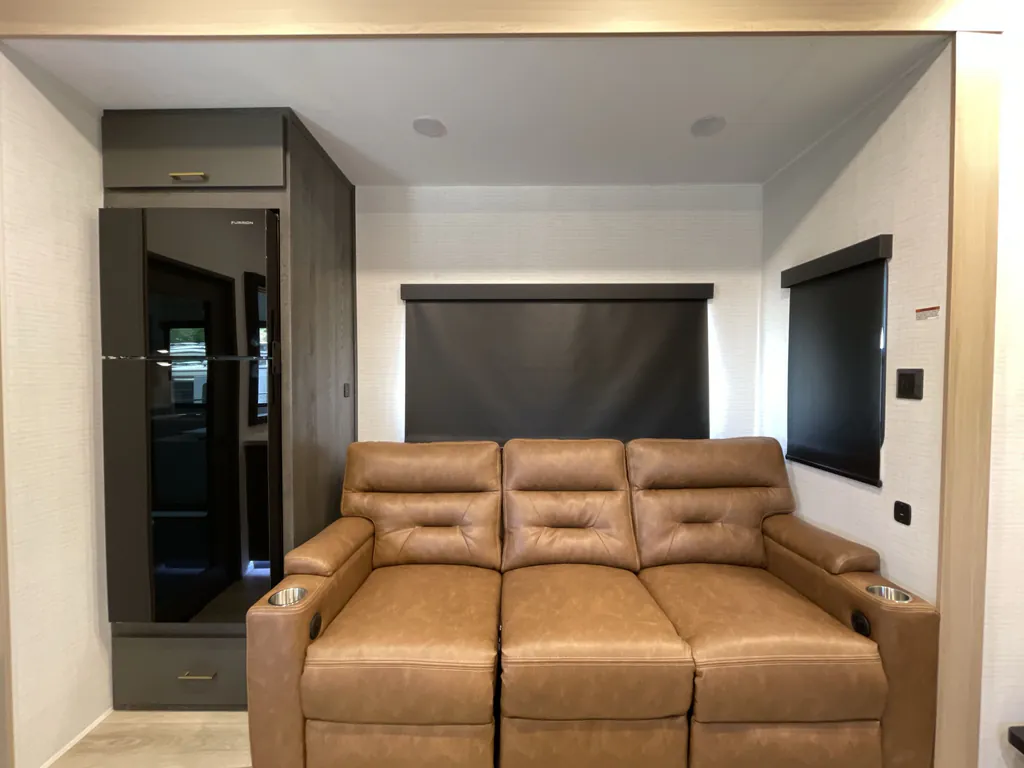 2027 Forest River Nightfall 380N, Photos photo 12