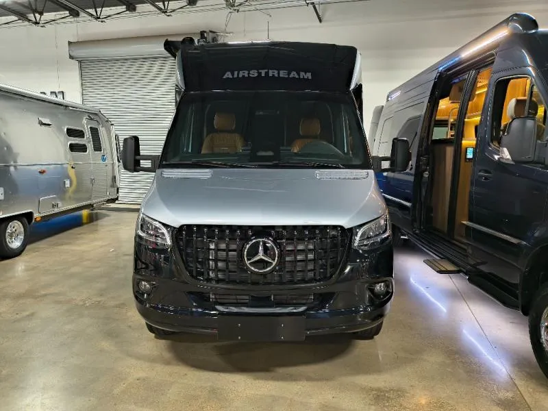 2027 Airstream Atlas New    ALN - Main photo