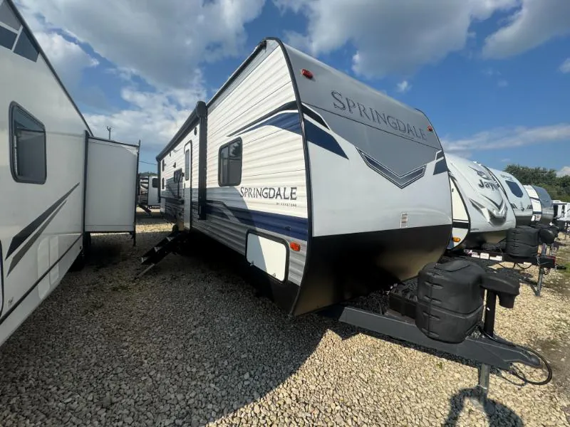 2022 Keystone Springdale 295BH dealer photo 1 from Kunes RV