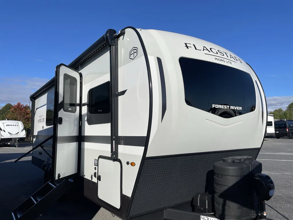 2026 Forest River Flagstaff Micro Lite 25FBD, Photos photo 5