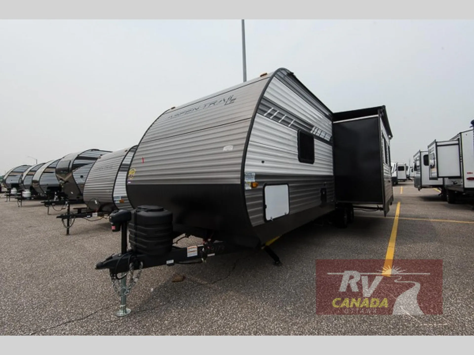 2025 Dutchmen Aspen Trail LE 26RL - Photo 4