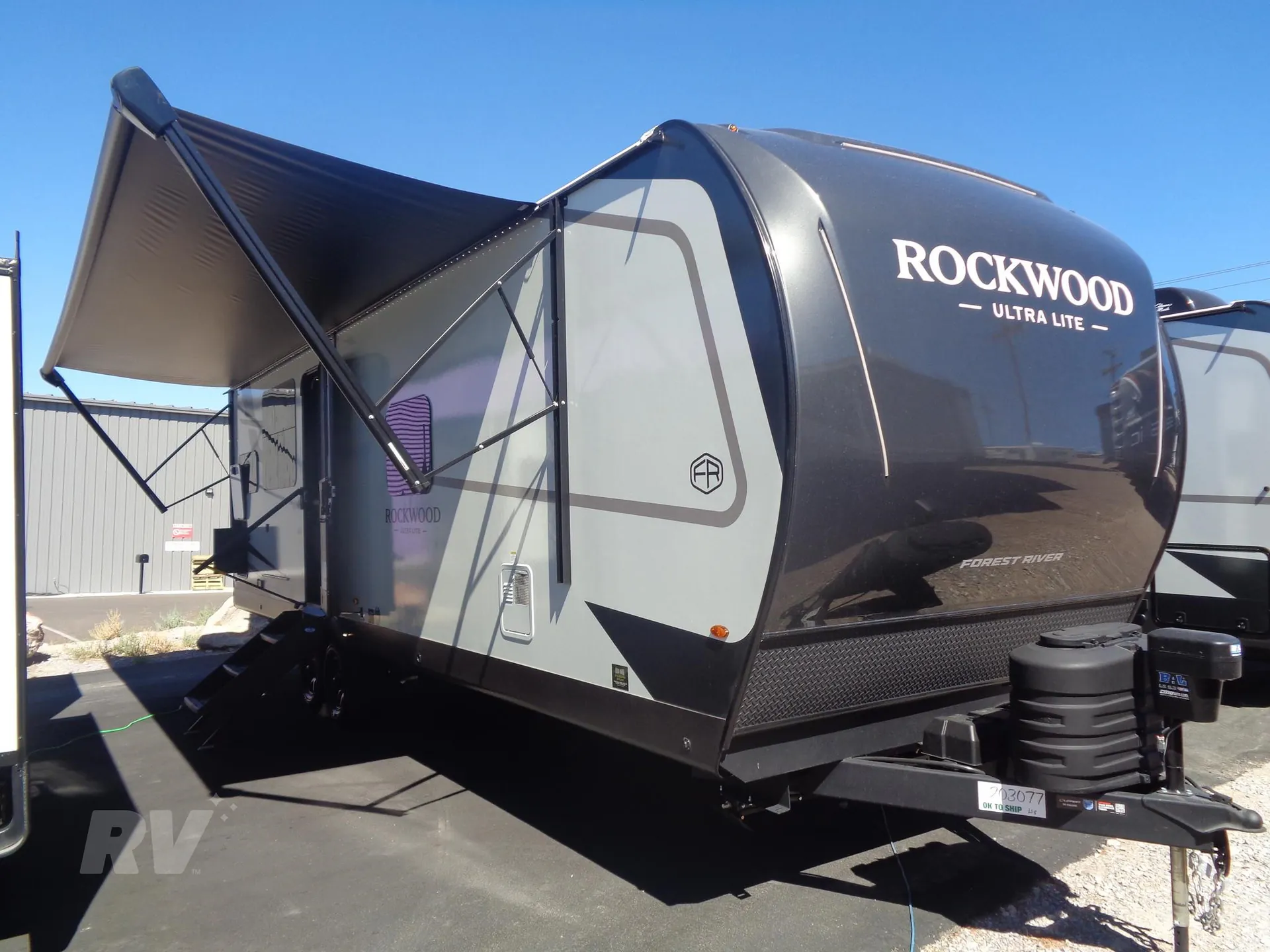 2027 Forest River Rockwood Ultra Lite 2711RK