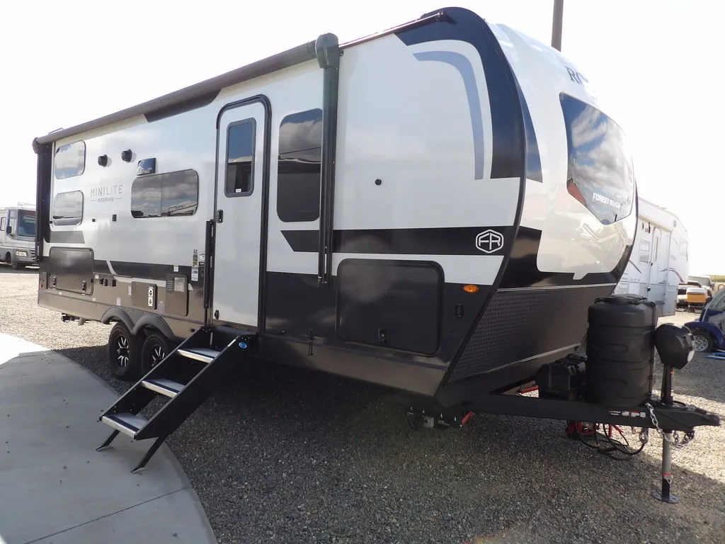 2026 Forest River Rockwood Mini Lite 2509S - Photo 4