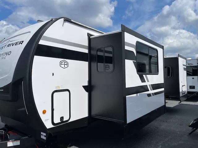 2026 Forest River Solaire 3300FLBS - Photo 4