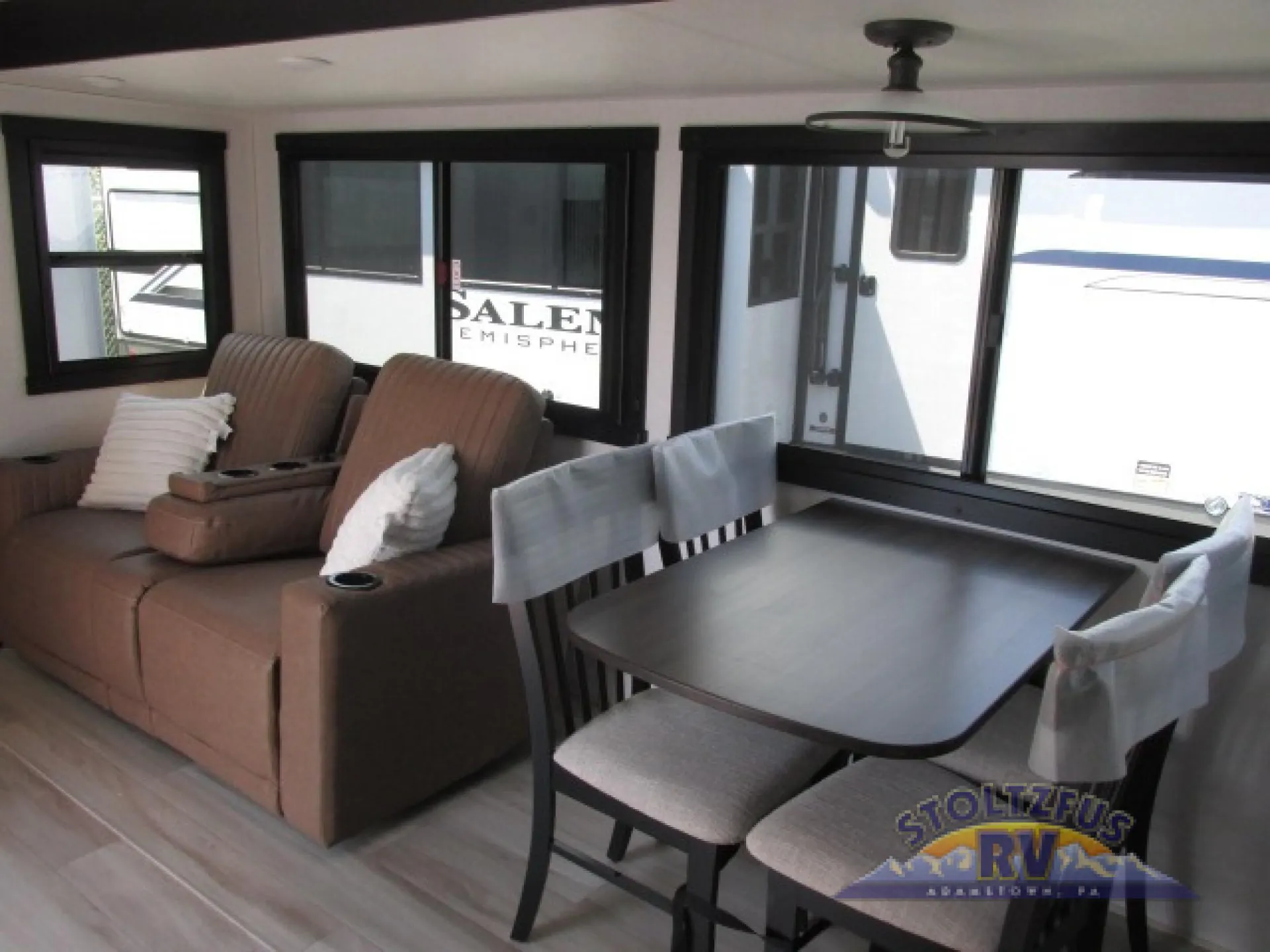 2025 Forest River Salem Hemisphere 270FKS — Photo 6