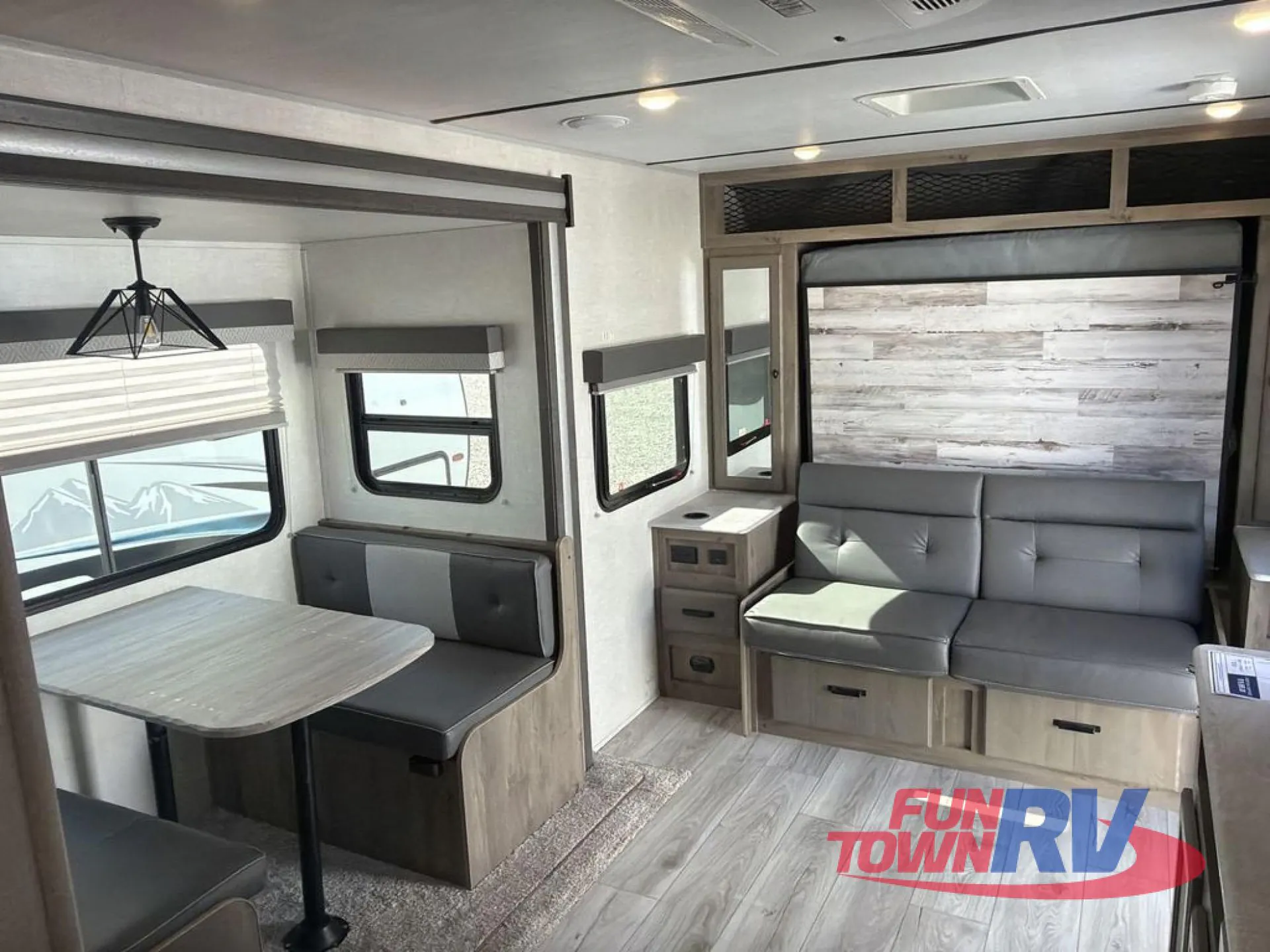 2022 Forest River Surveyor Legend 203RKLE - Photo 2