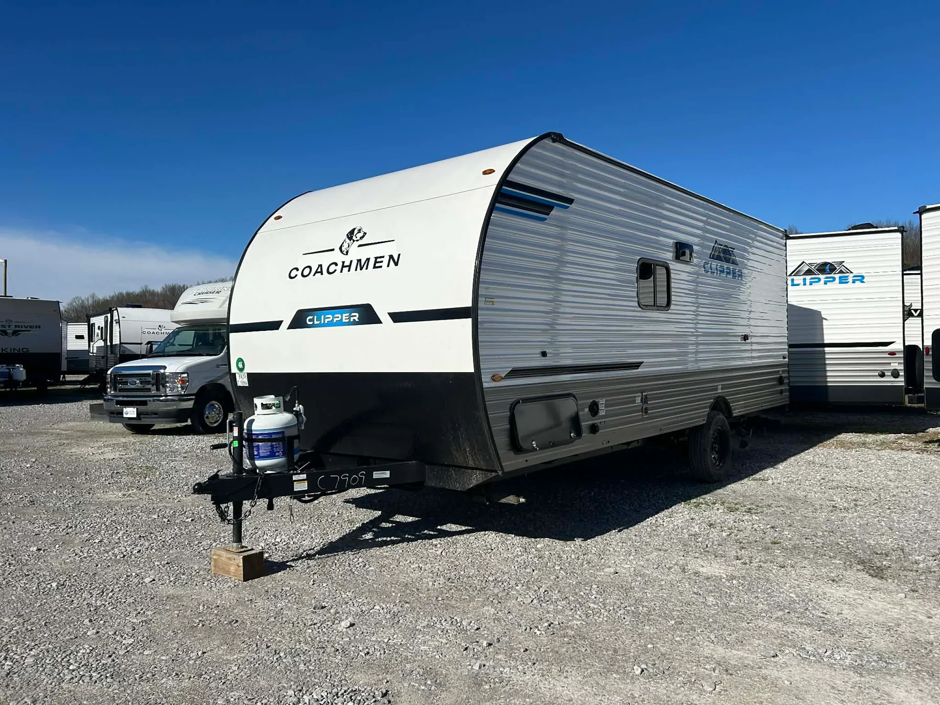 2026 Coachmen Clipper 18BH - Photo 3