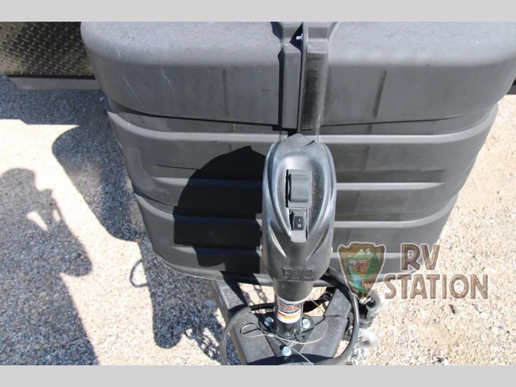 2027 Forest River Puma 32BHQS, Photos photo 14