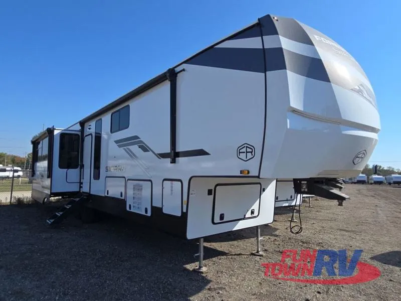 2026 Forest River Sierra 3900HBLR - Photo 2