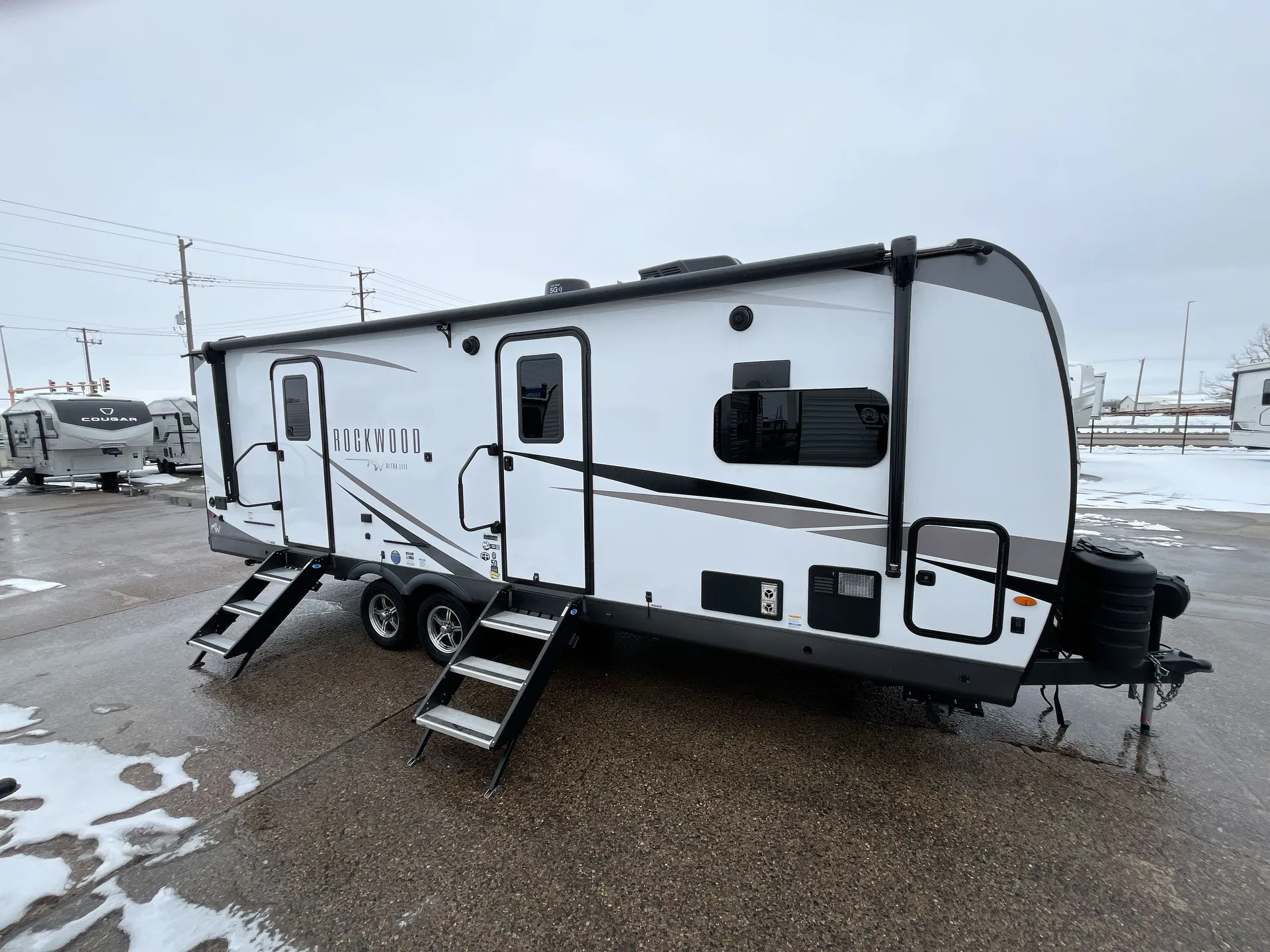 2025 Forest River Rockwood Ultra Lite 2608BS — campside