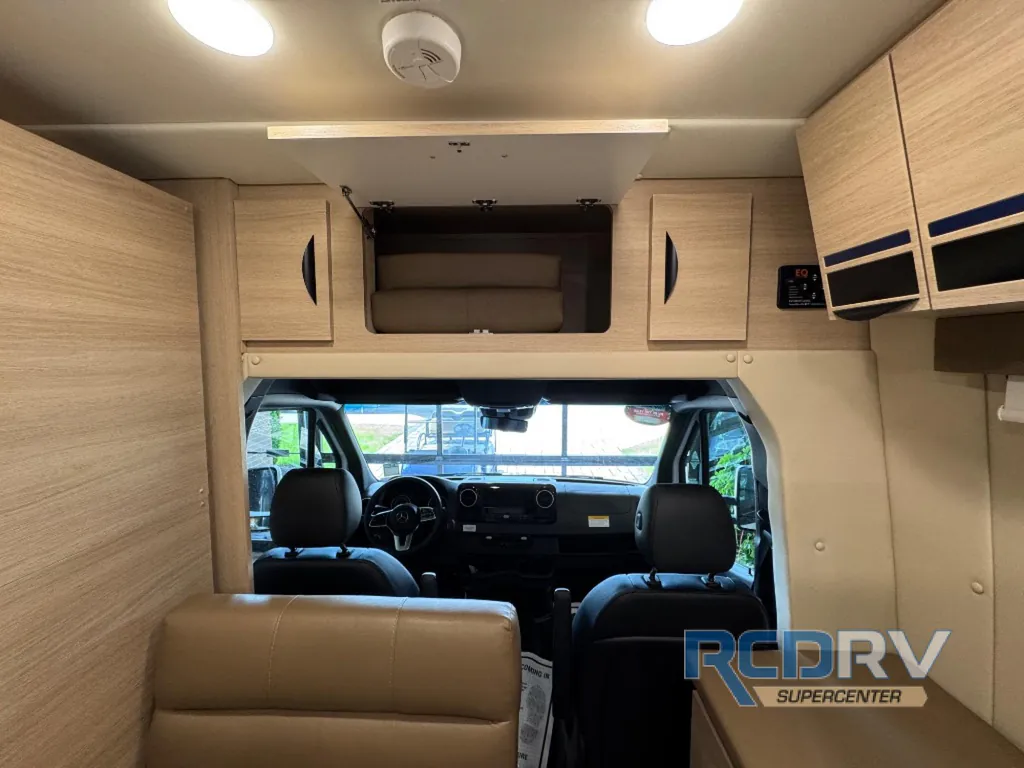 2025 Chinook RV Summit EB, Photos photo 22