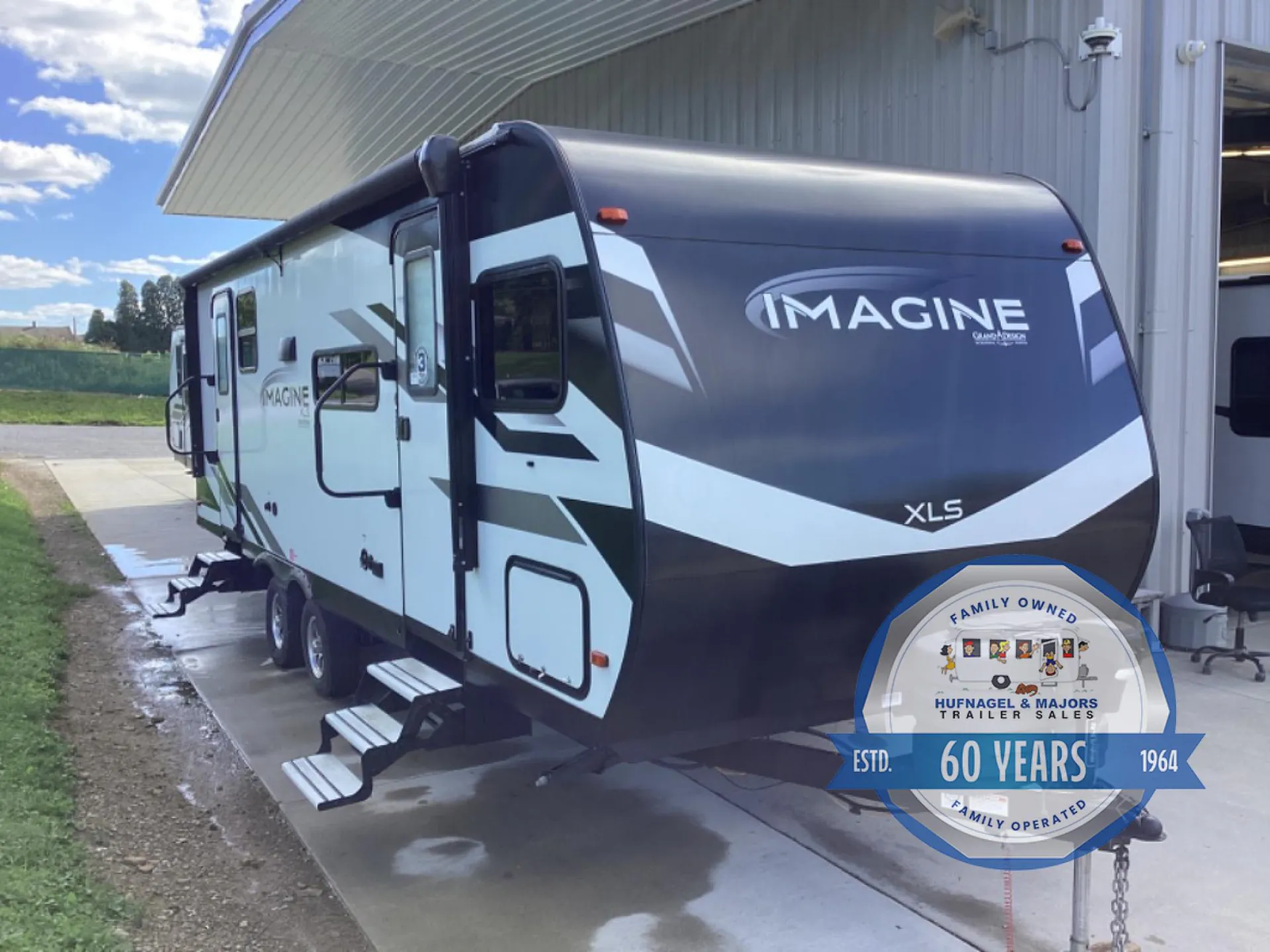 2024 Grand Design Imagine XLS 24BSE - Photo 2