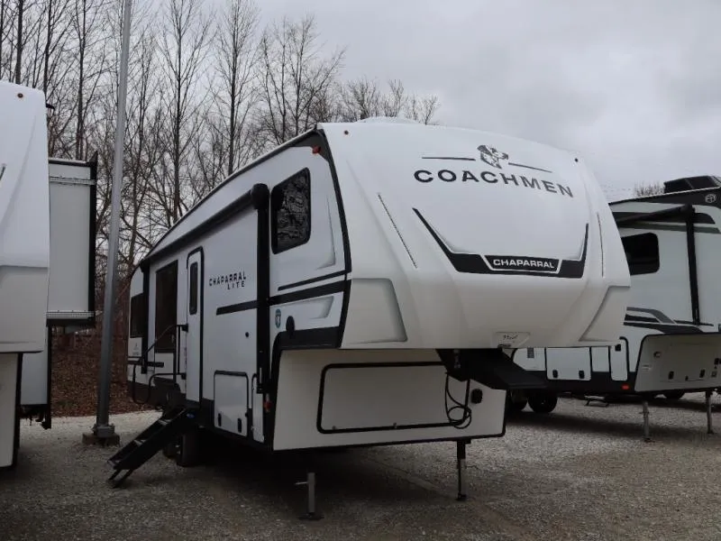 2026 Coachmen Chaparral Lite 27BAR - Photo 3