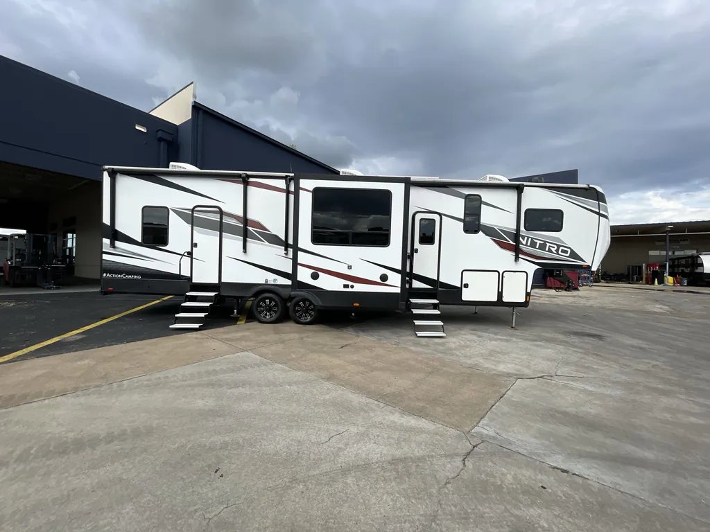 2023 Forest River XLR Nitro 351, Photos photo 5