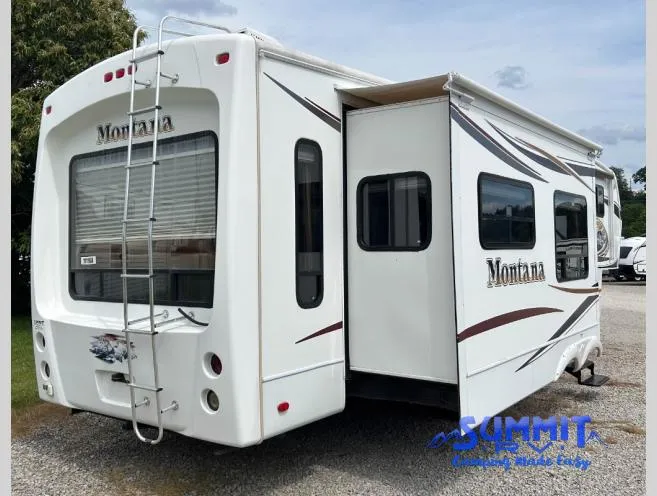 2011 Keystone RV Montana Used    3580 RL - Photo 4