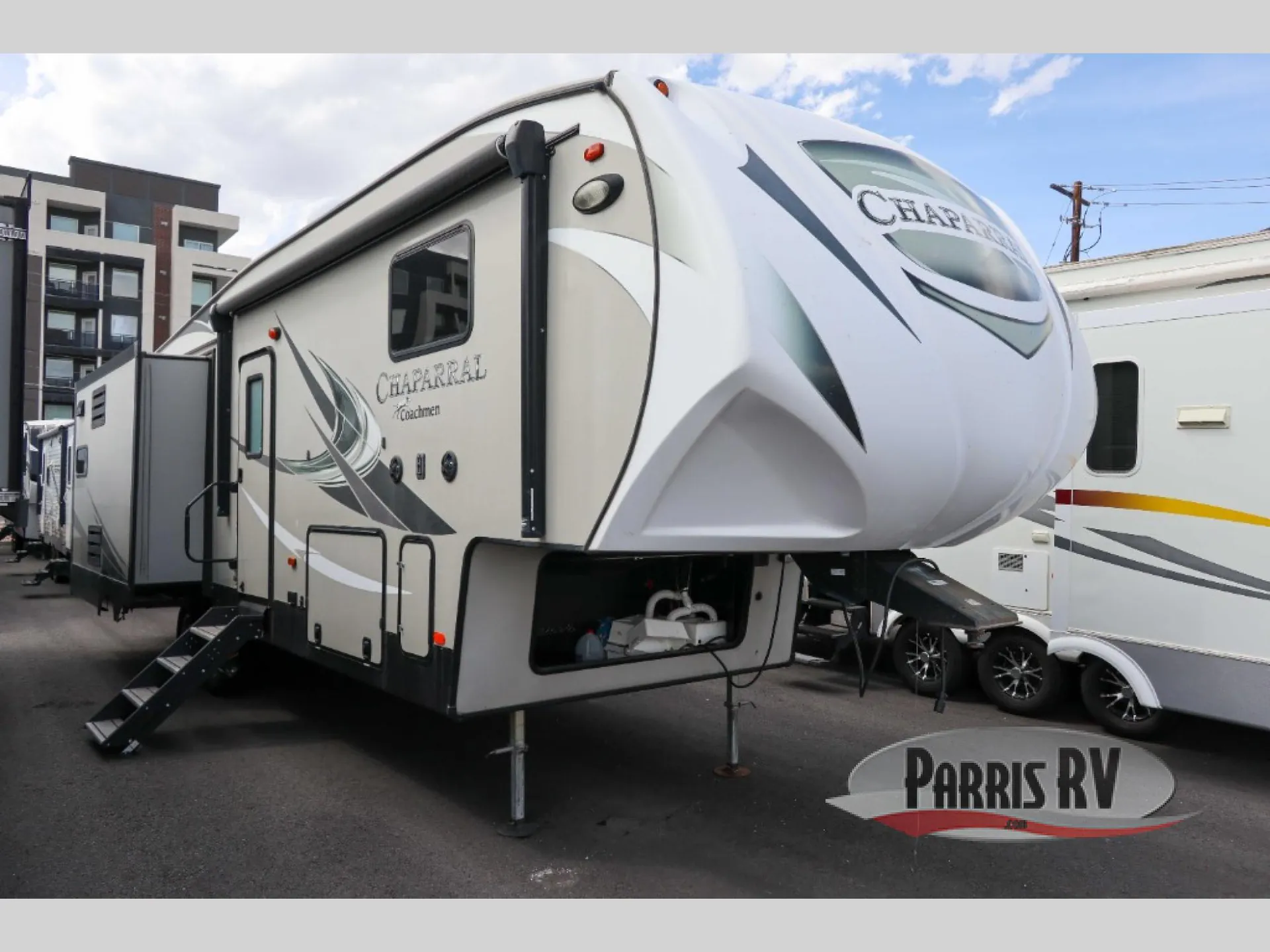 2019 Coachmen Chaparral 27RKS - Photo 2