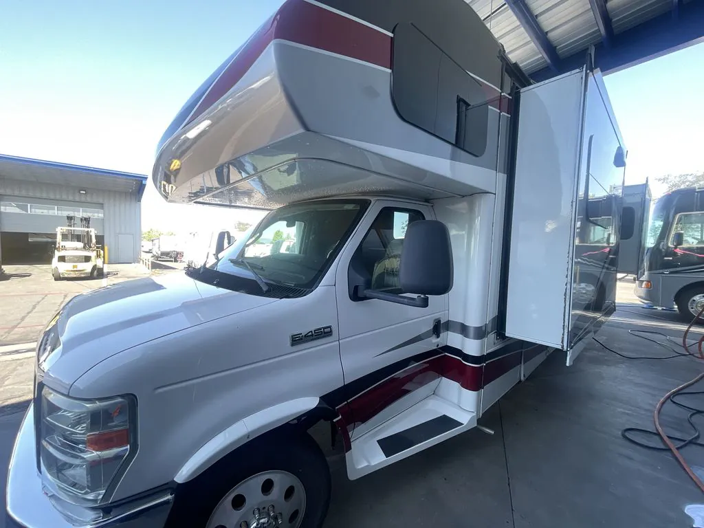 2016 Jayco Greyhawk 29KS - Photo 4