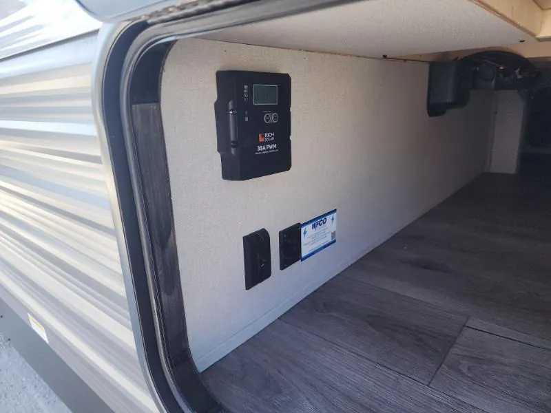 2026 Coachmen Catalina Legacy Edition 273DBHCK, Photos photo 50