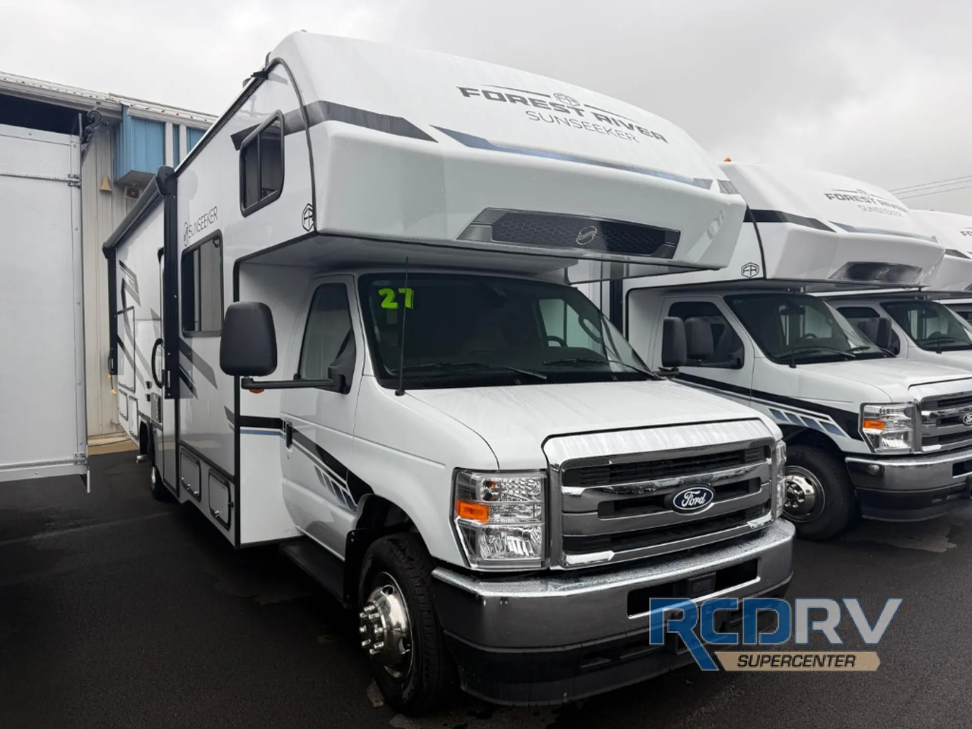 2027 Forest River Sunseeker 2860DS