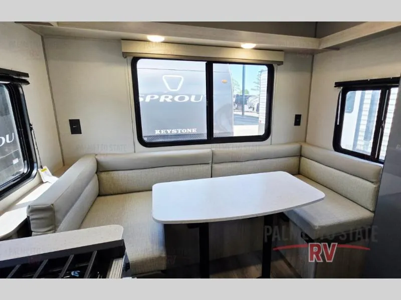 2026 Coachmen Catalina Summit Series 7 154RDX - Photo 4