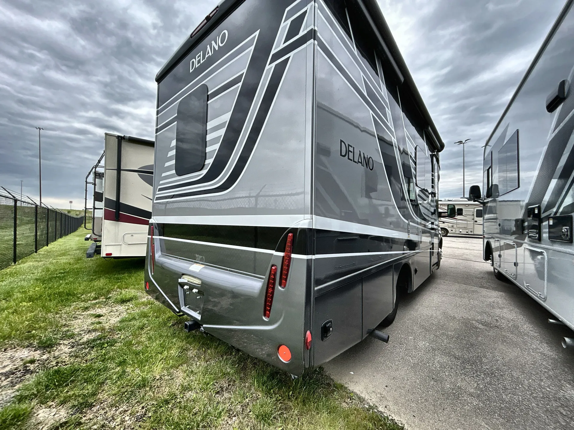 2023 Thor Motor Coach Delano 24TT — living area main