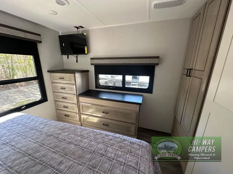 2026 Open Range RV Open Range Colt 335RBS - Photo 4