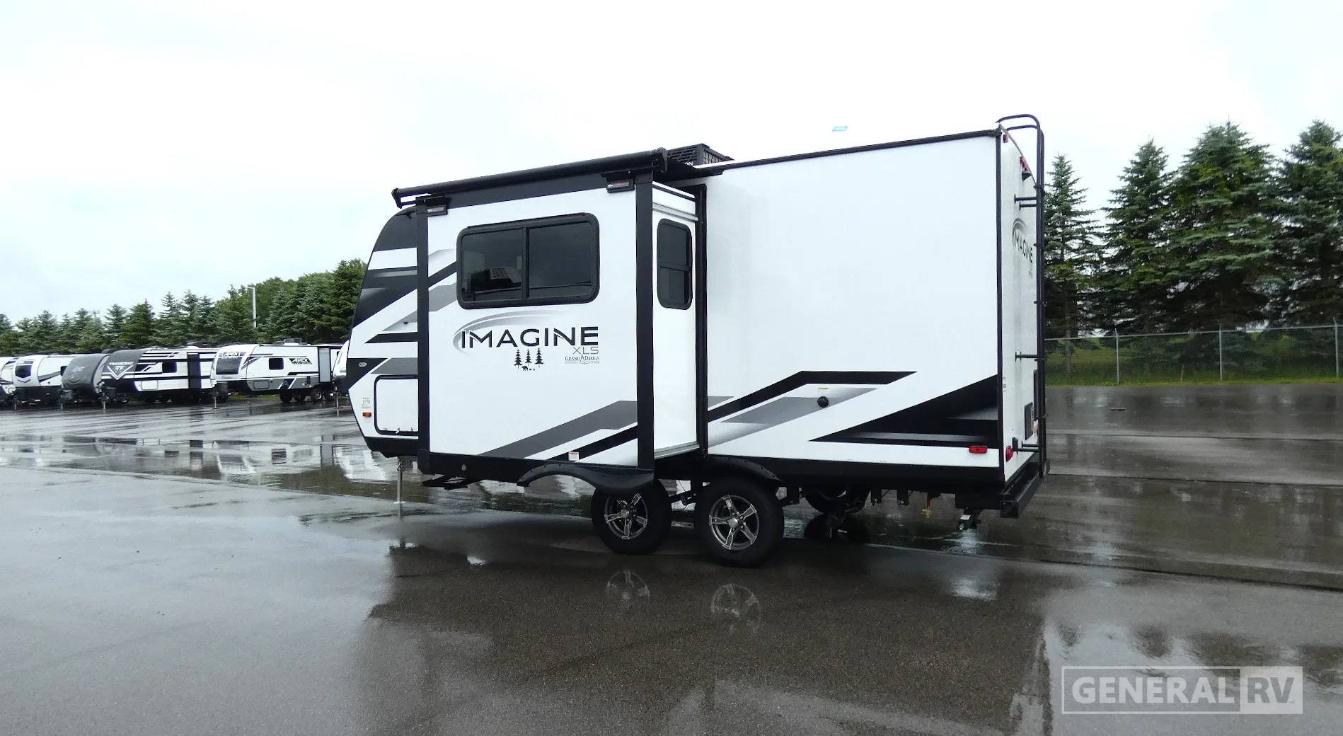 2023 Grand Design Imagine XLS 17MKE - Photo 4