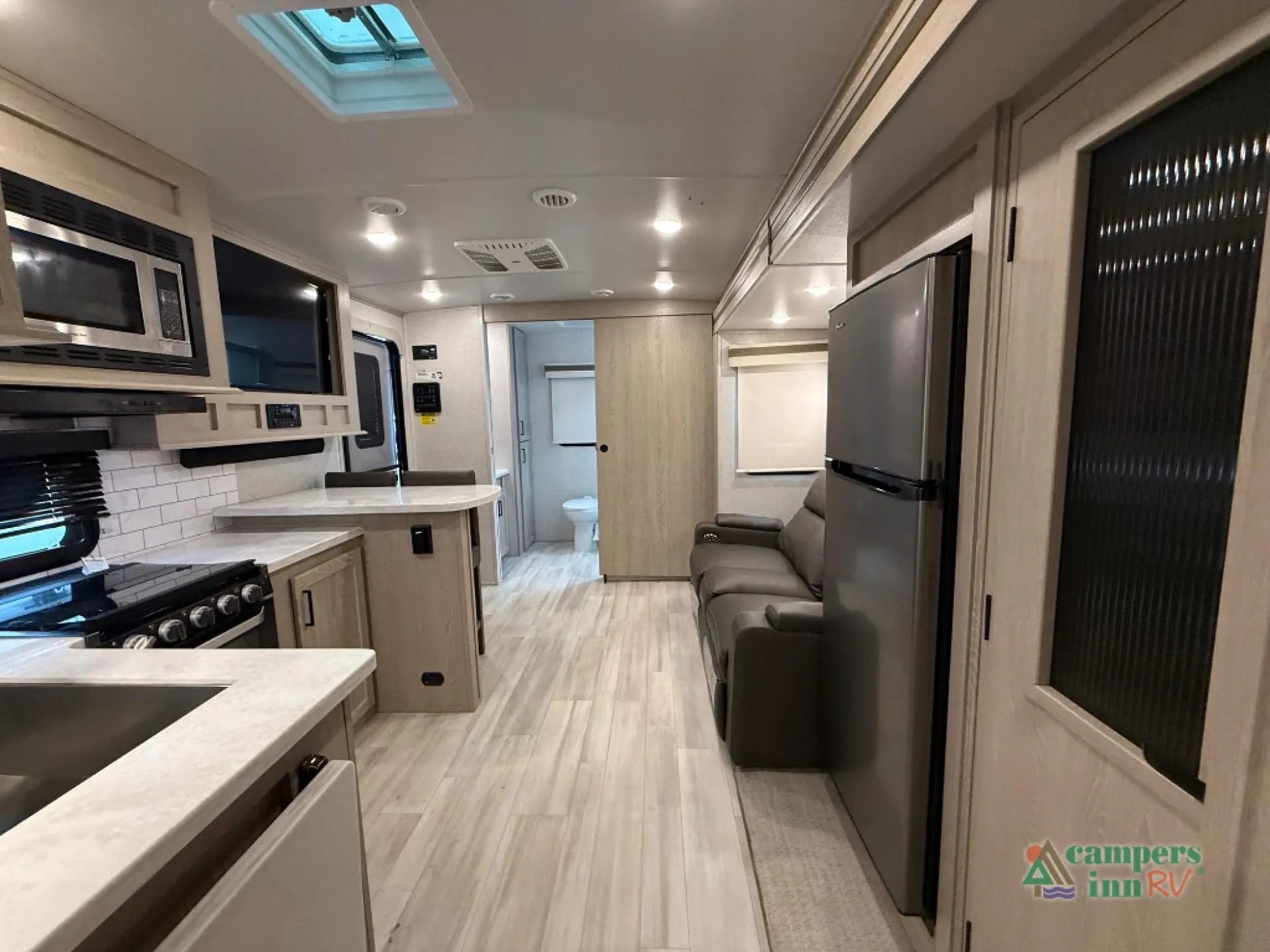 2022 Forest River Rockwood Signature 8262RBS - Photo 4