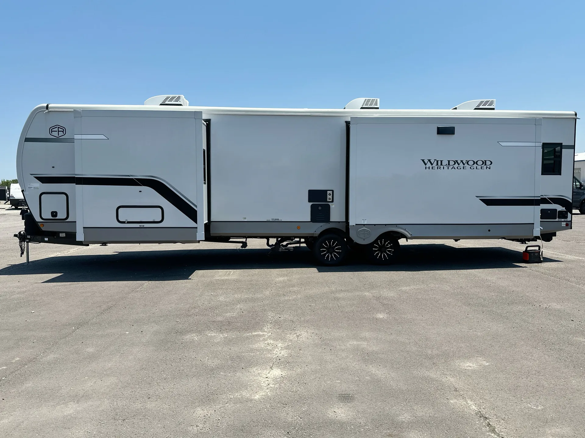 2027 Forest River Wildwood Heritage Glen 308RL — backside