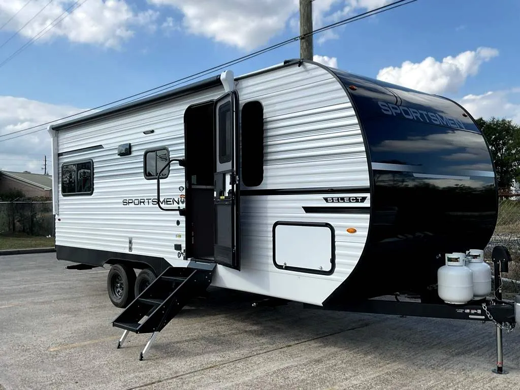 2026 KZ RV Sportsmen Select 210RDSL - Photo 2