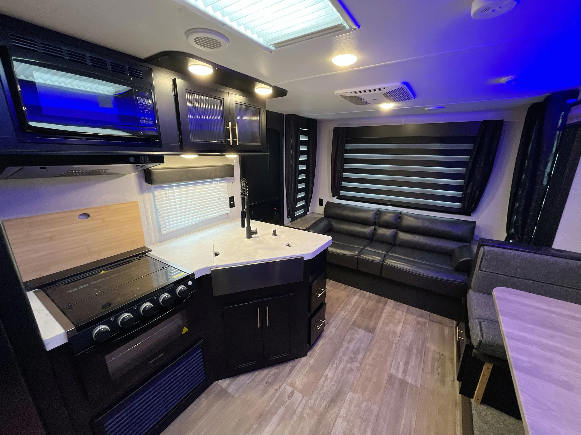 2022 Forest River Cherokee Grey Wolf 23MK — living area main