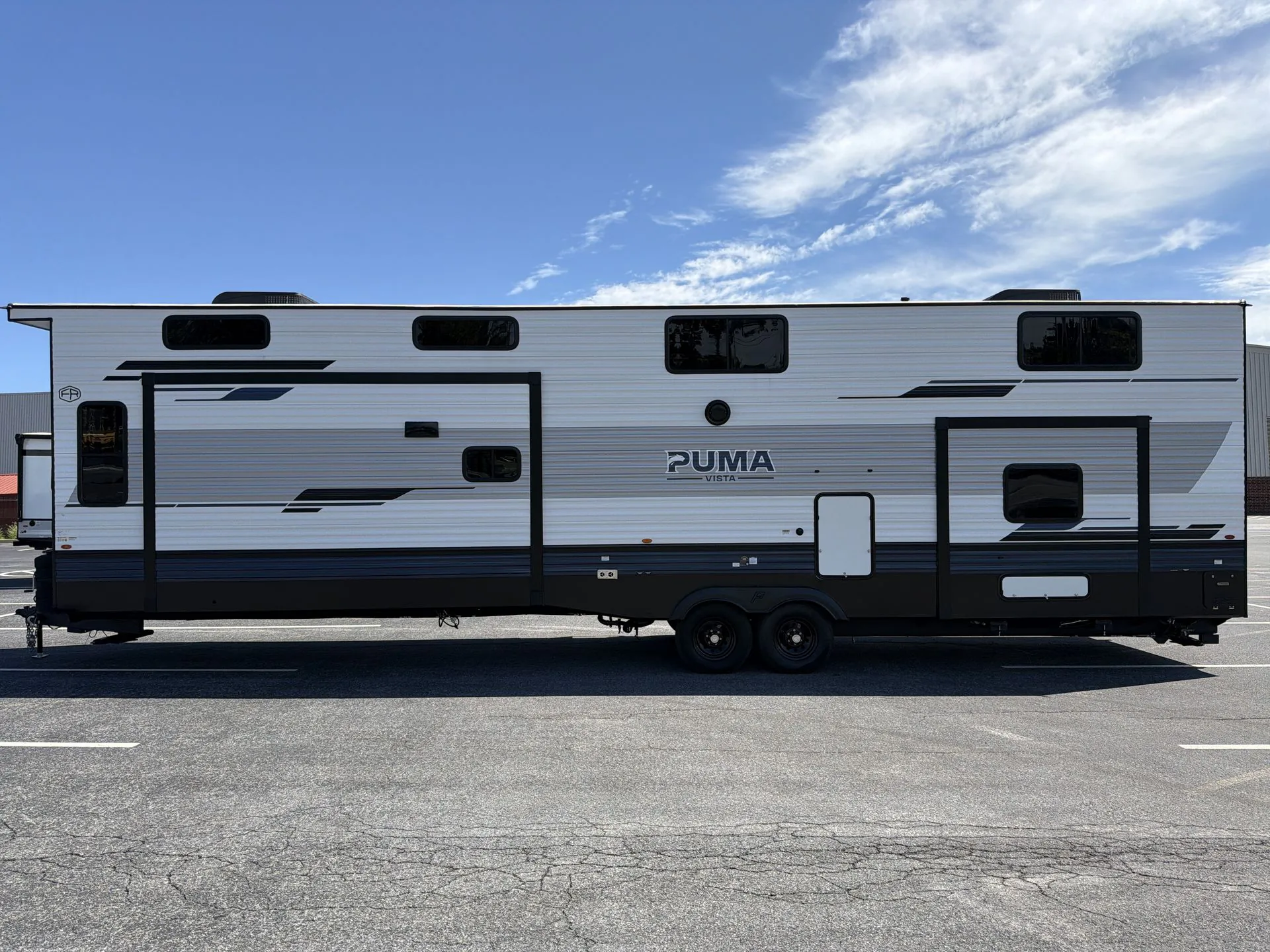2027 Forest River Puma Vista 402LFT — Photo 5