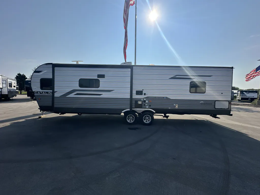 2024 Coachmen Catalina Legacy Edition 283FEDS, Photos photo 5