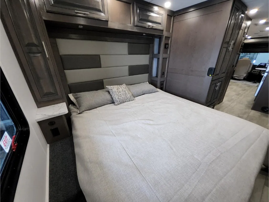 2026 Forest River Georgetown 3 Series GT3 33B3, Photos photo 30