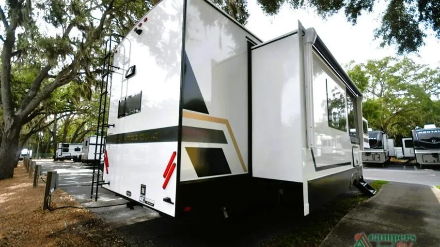 2026 KZ Durango Gold G390MLQ - Photo 3