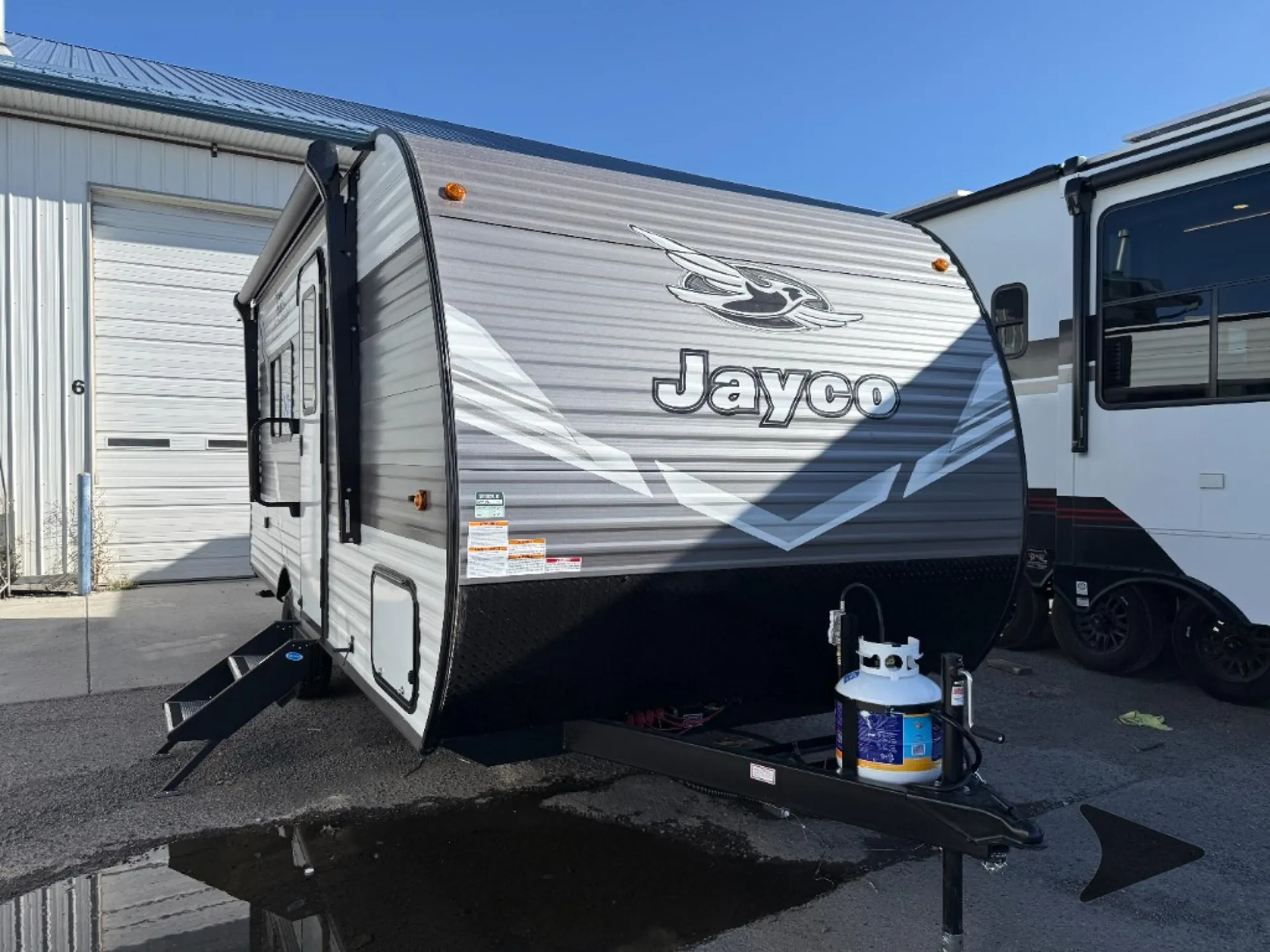 2027 Jayco Jay Flight 175FQW - Photo 2