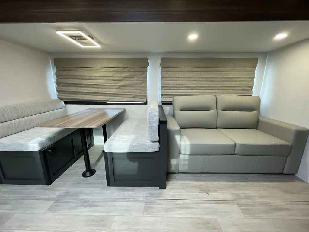 2026 Forest River Vibe Extreme Lite 2600BH, Photos photo 8