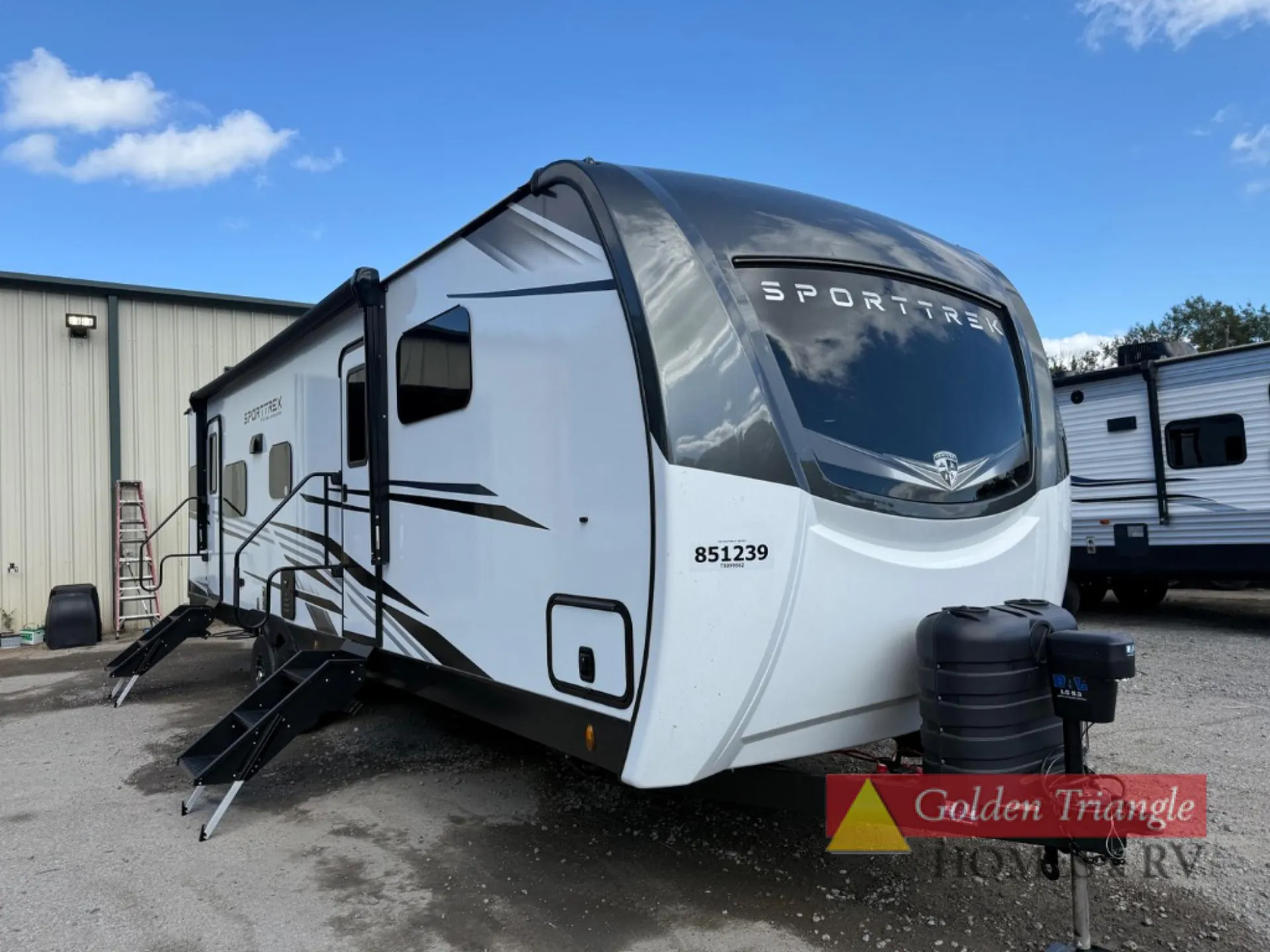 2026 Venture RV SportTrek Touring Edition STT302VRB - Photo 2