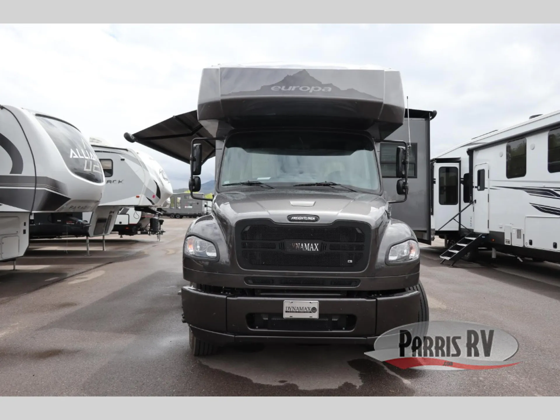 2026 Dynamax Europa 34SS - Photo 3