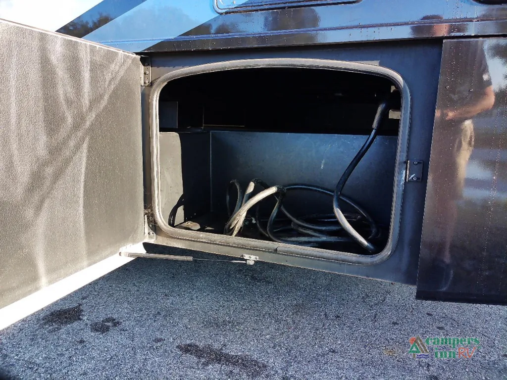 2021 Thor Motor Coach Challenger 35MQ, Photos photo 29