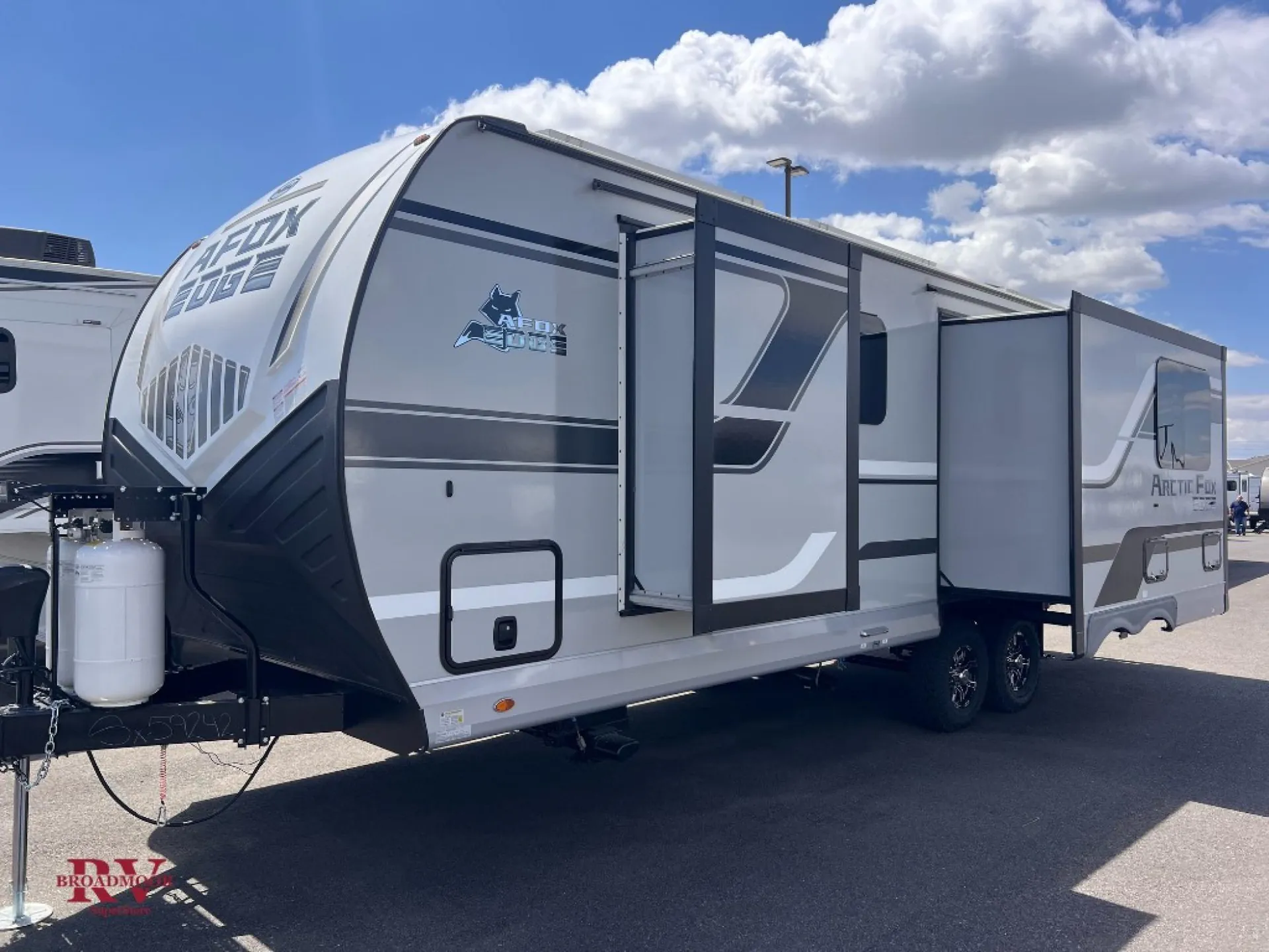2026 Northwood Arctic Fox Edge 27SX - Photo 3