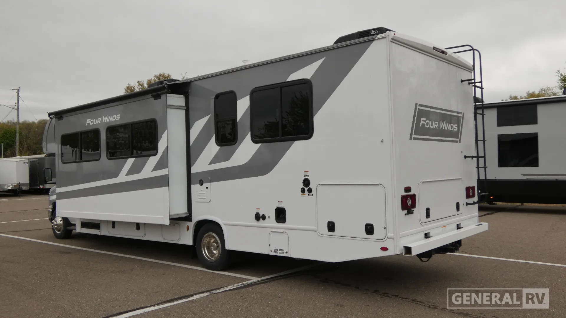 2026 Thor Motor Coach Four Winds 31H - Photo 4