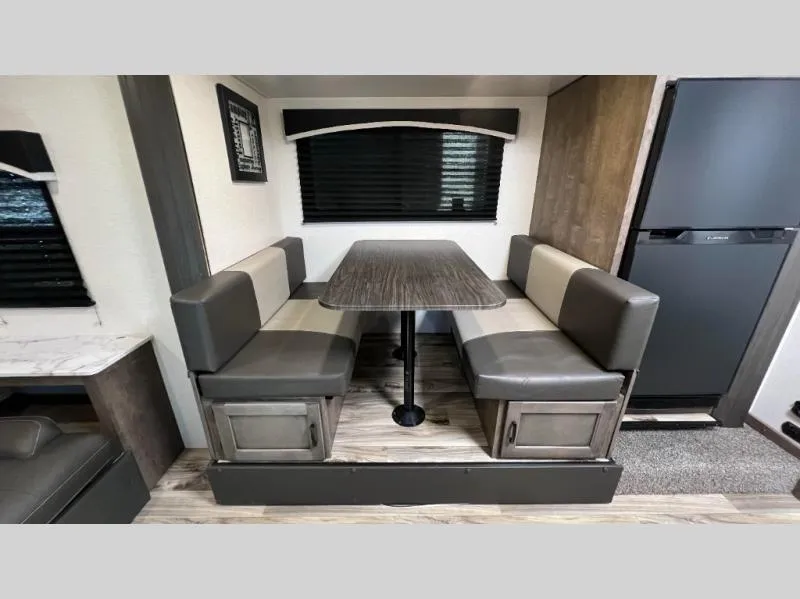 2023 Venture RV Sonic 231VRL - Photo 4