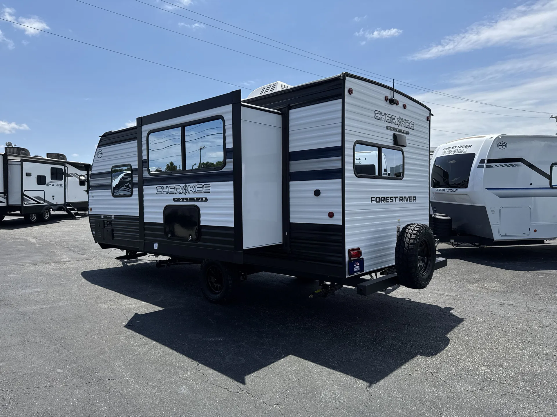 2027 Forest River Cherokee Wolf Pup 17SC — off campside