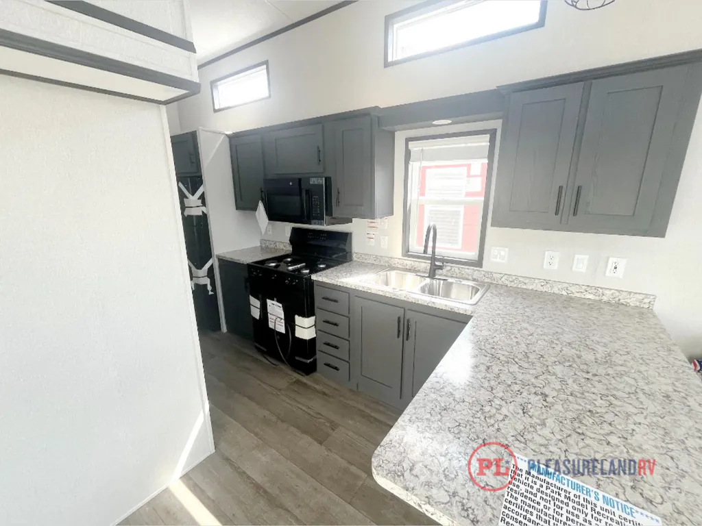 2026 Forest River Quailridge 39FLSKL, Photos photo 10