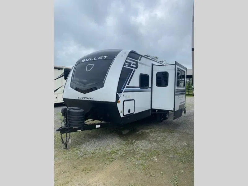 2027 Keystone Bullet Crossfire 208MKS - Photo 2