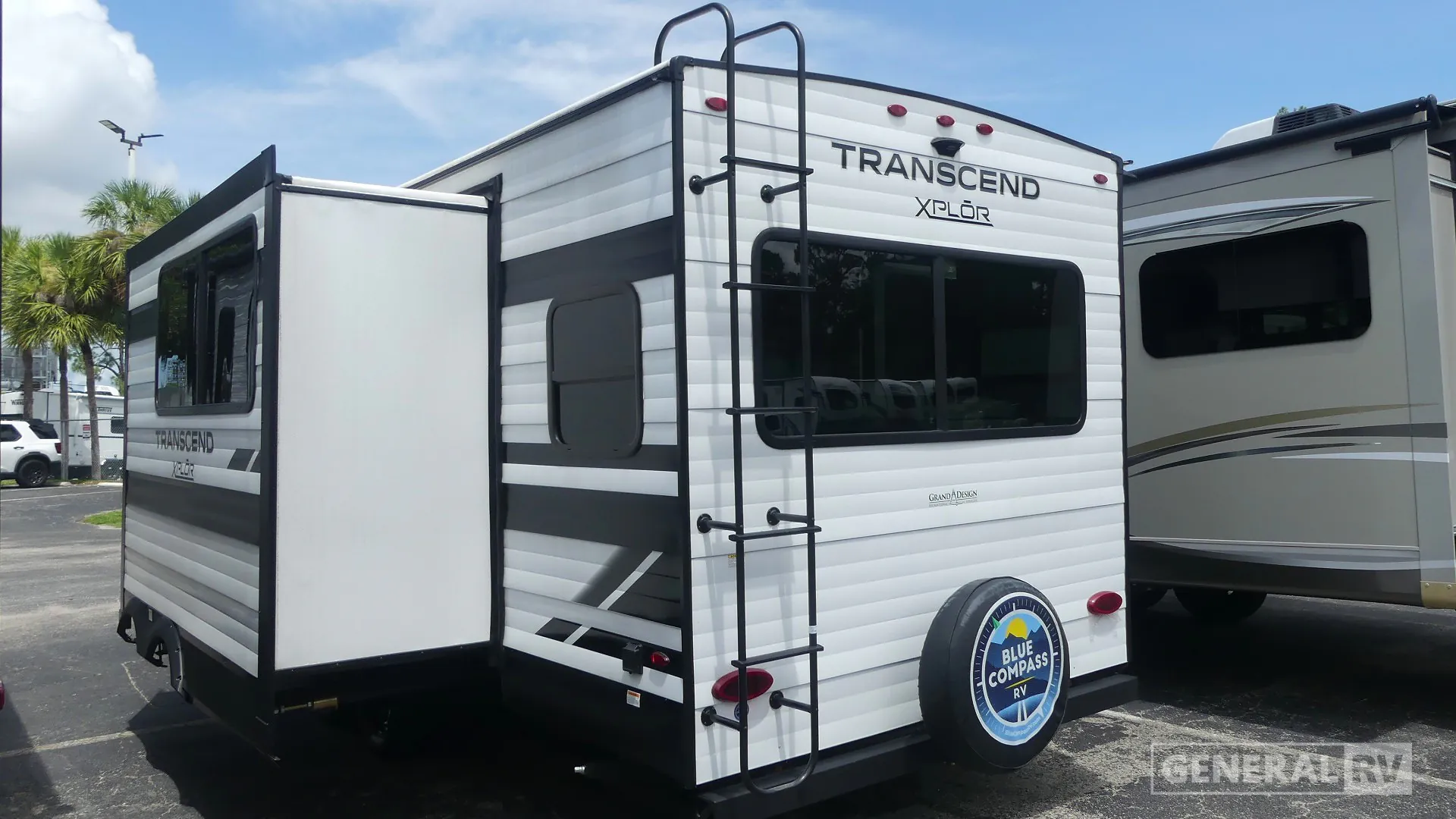 2024 Grand Design Transcend Xplor 245RL - Photo 4