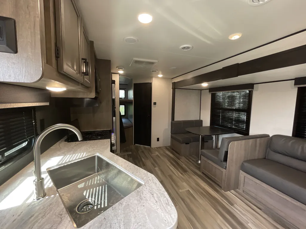 2022 Starcraft Autumn Ridge 26BHS, Photos photo 6