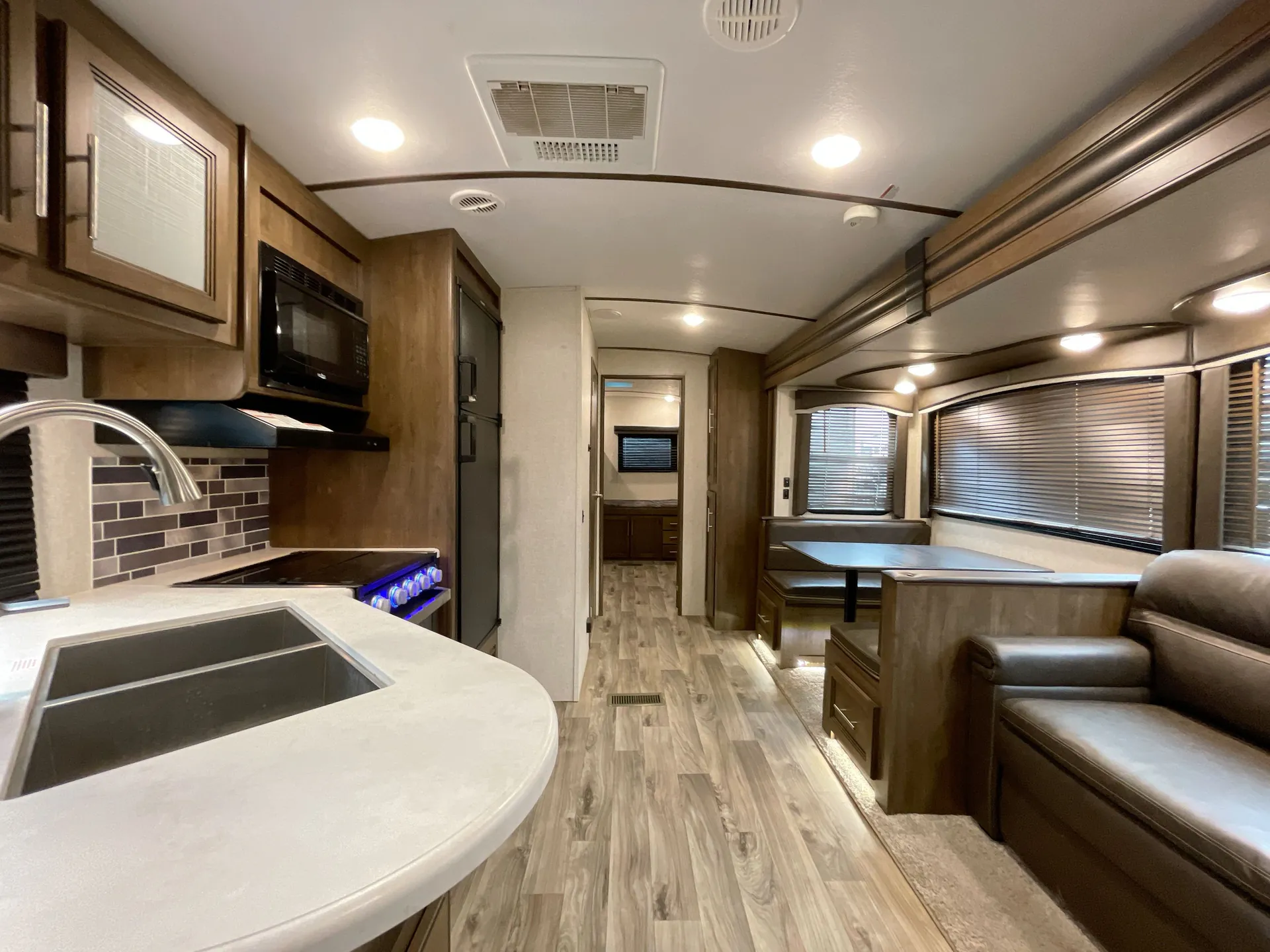 2021 Keystone Cougar Half-Ton 32RDBWE — living area main